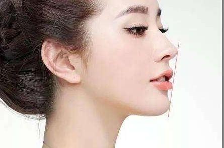 成都八大處面部吸脂手術(shù)的價格一般是多少？