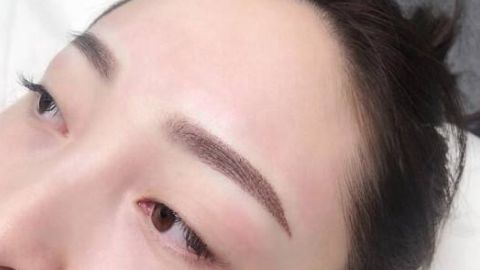 田國(guó)靜的眼袋修復(fù)價(jià)格如何？有推薦的醫(yī)生嗎？
