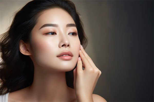 成都華顏鼻子整形案例分享，賈德淵隆鼻效果出眾！