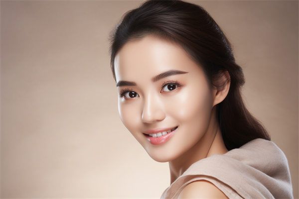 成都隆鼻名醫(yī)權(quán)威盤點(diǎn)：口碑、案例、費(fèi)用全解析