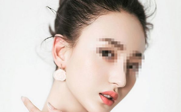 重慶整形醫(yī)院排行榜前三：發(fā)現(xiàn)這些領(lǐng)先者！