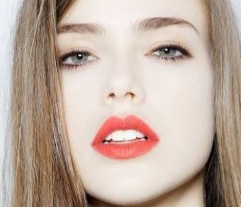 看看這位醫(yī)生案例，幫你輕松擁有美麗雙眼皮！