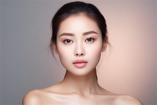 果酸煥膚全攻略：價(jià)格、適合人群、注意事項(xiàng)詳解