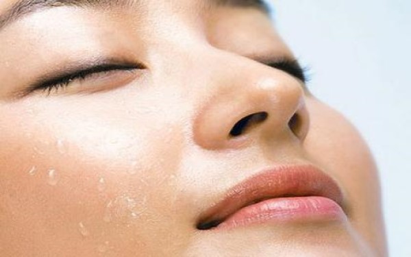 南昌牙齒美白醫(yī)院排名前六，引領行業(yè)技術與收費優(yōu)勢！