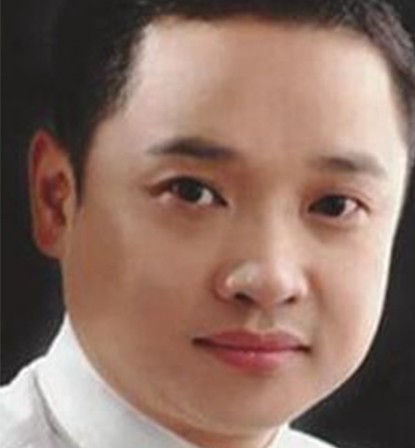 嚴偉
