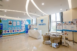 石家莊美然整形吸脂祛眼袋有何優(yōu)勢？有副作用嗎？