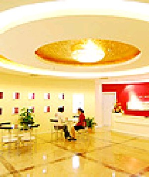 武漢伽美整形醫(yī)院激光去黑眼圈有傷口嗎？術后如何護理？
