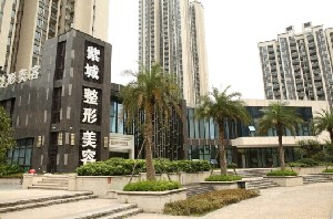 重慶紫城整形做雙眼皮修復需要多少時間？什么樣的需要修復？