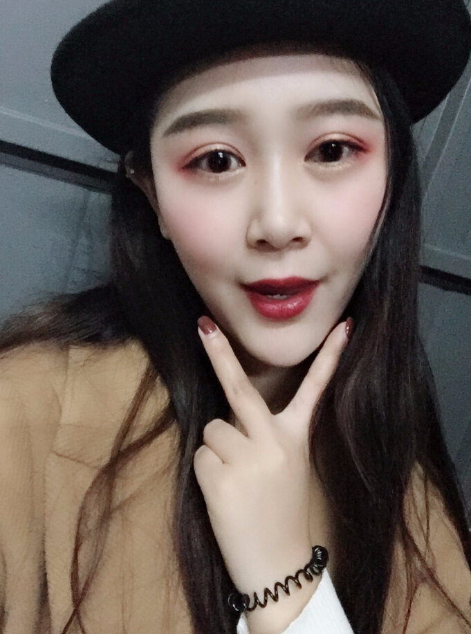 青島集美整形醫(yī)院做硅膠墊下巴怎么樣？趙煜楠醫(yī)生硅膠墊下巴真人案例