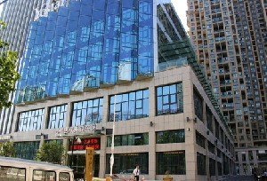 成都藝星整形醫(yī)院假體隆鼻有哪些后遺癥？術后如何護理？