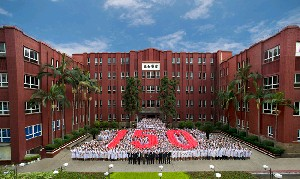 福建醫(yī)科大學附屬協(xié)和醫(yī)院假體隆鼻需要更換嗎？價格如何？