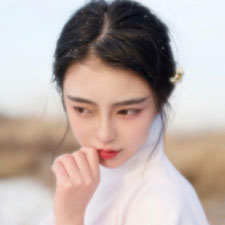 秋楠明