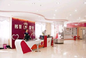贛州韓美整形醫(yī)院假體隆鼻材料特點？價格貴嗎？