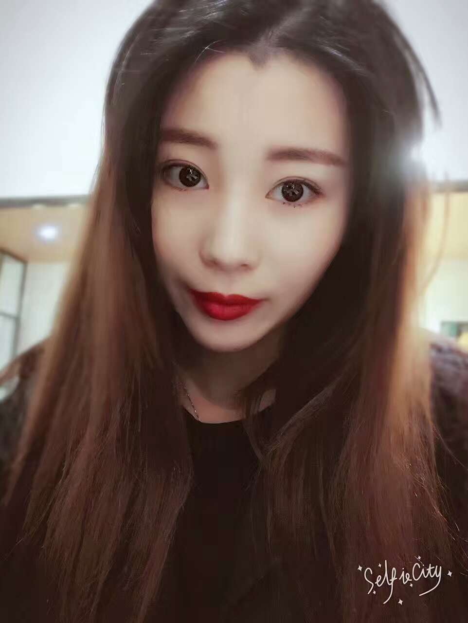 桂林新華醫(yī)療美容醫(yī)生李新華做雙眼皮手術(shù)怎么樣？李新華雙眼皮手術(shù)案例