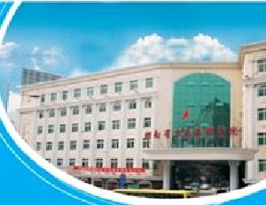 無錫揚(yáng)名醫(yī)院假體隆鼻對(duì)身體有害嗎？是否適宜所有人？