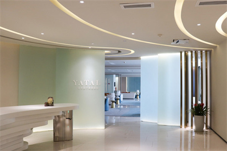 西安亞太醫(yī)療整形醫(yī)院_前臺(tái)一角