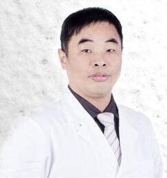 李勇強.jpg