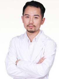紀(jì)東辰